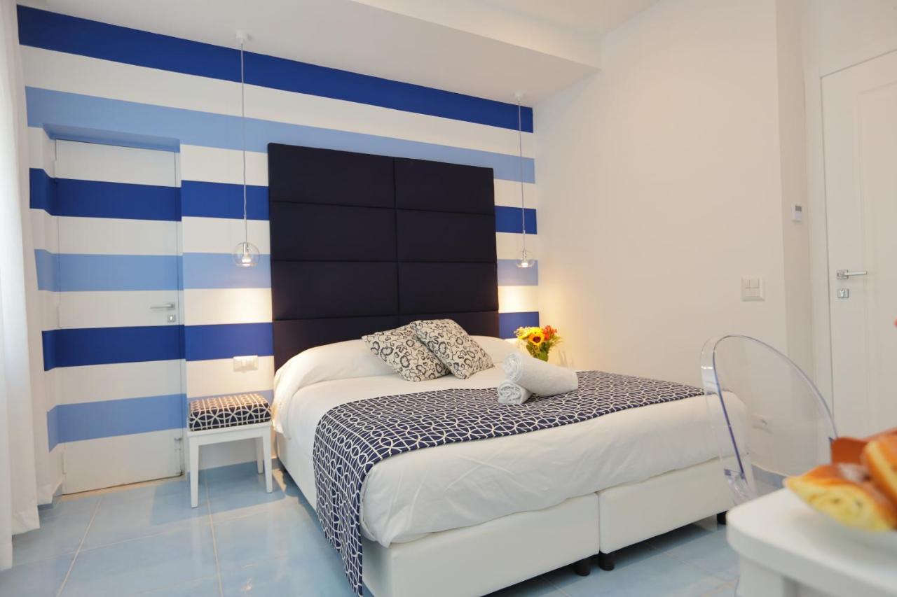 לינה וארוחת בוקר Domus מטה מראה חיצוני תמונה
